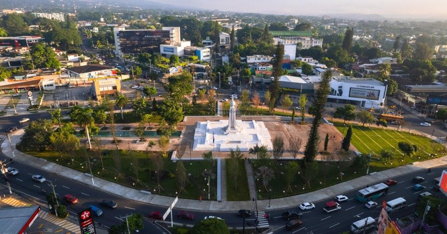 Plaza Salvador del Mundo