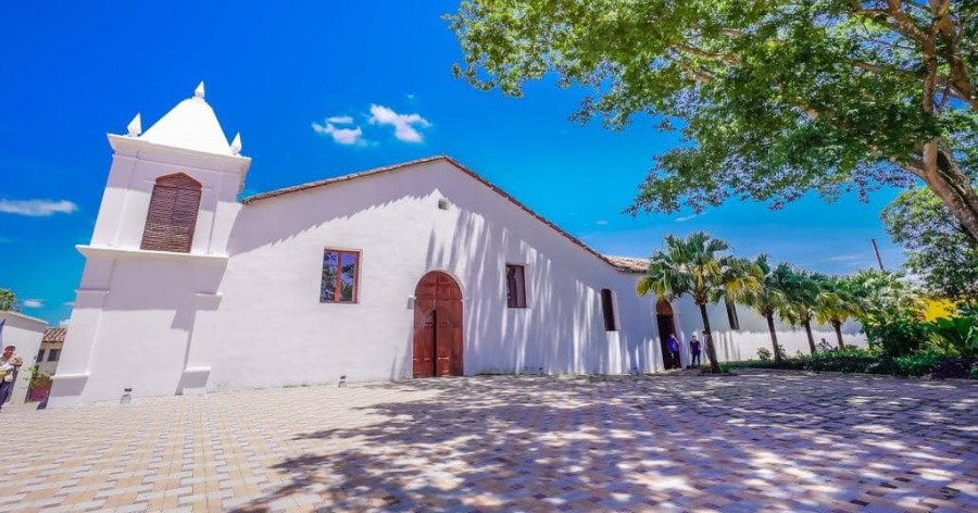Centro Arte para la Paz en Suchitoto, El Salvador