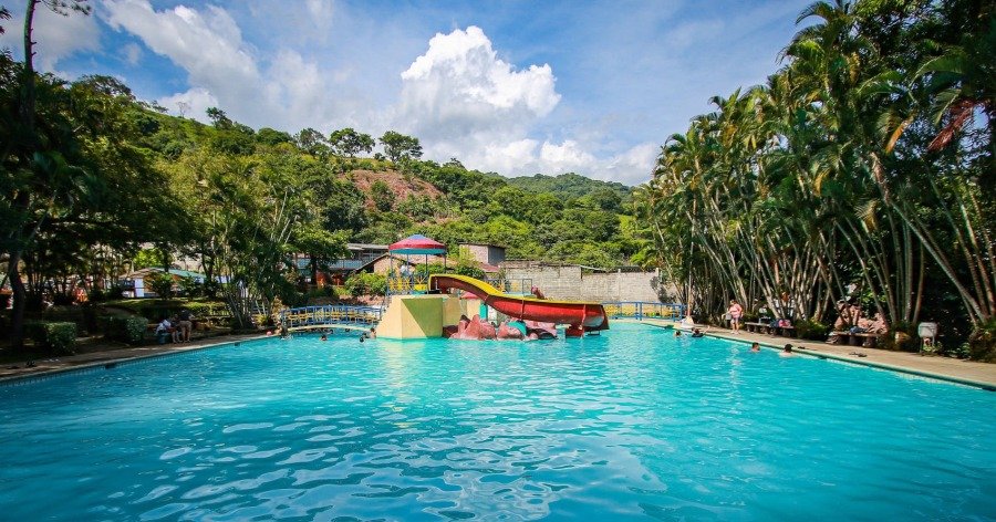 Turicentro Agua Fría en El Salvador