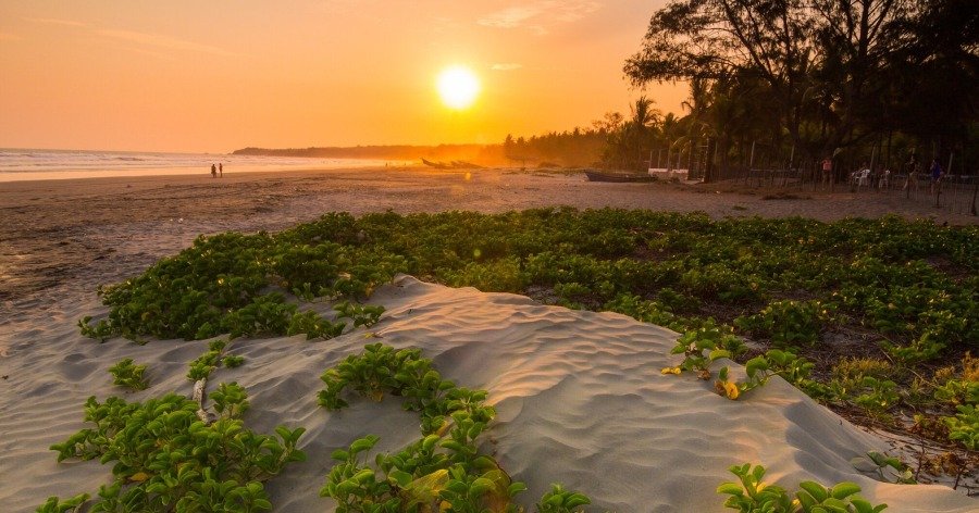 Playa El Cuco, (El Salvador)